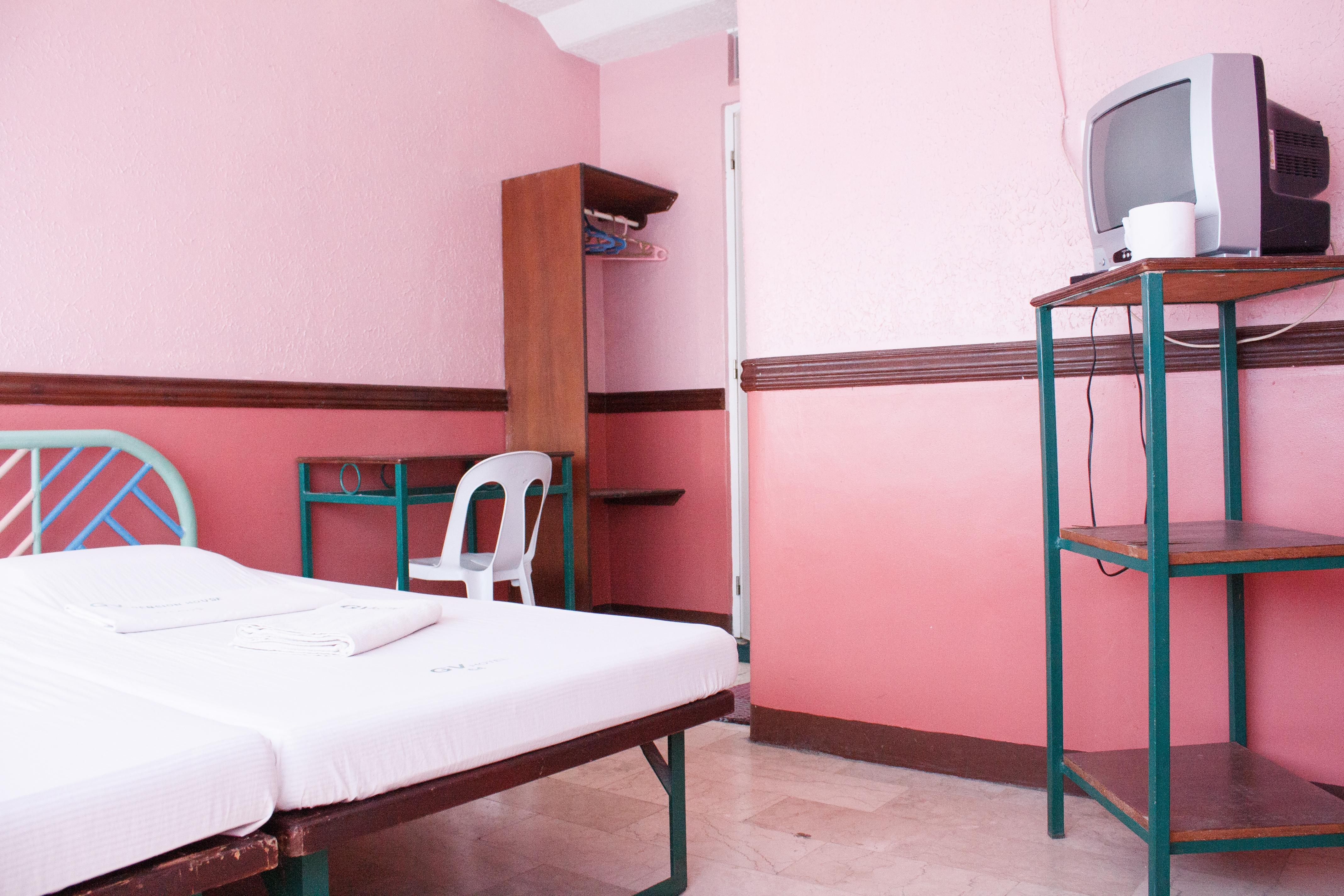 Gv Hotel - Baybay Esterno foto