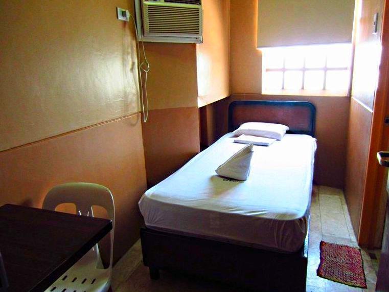 Gv Hotel - Baybay Esterno foto